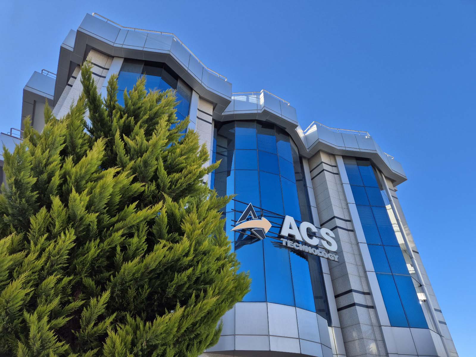 Birlikte çalışan insanlar